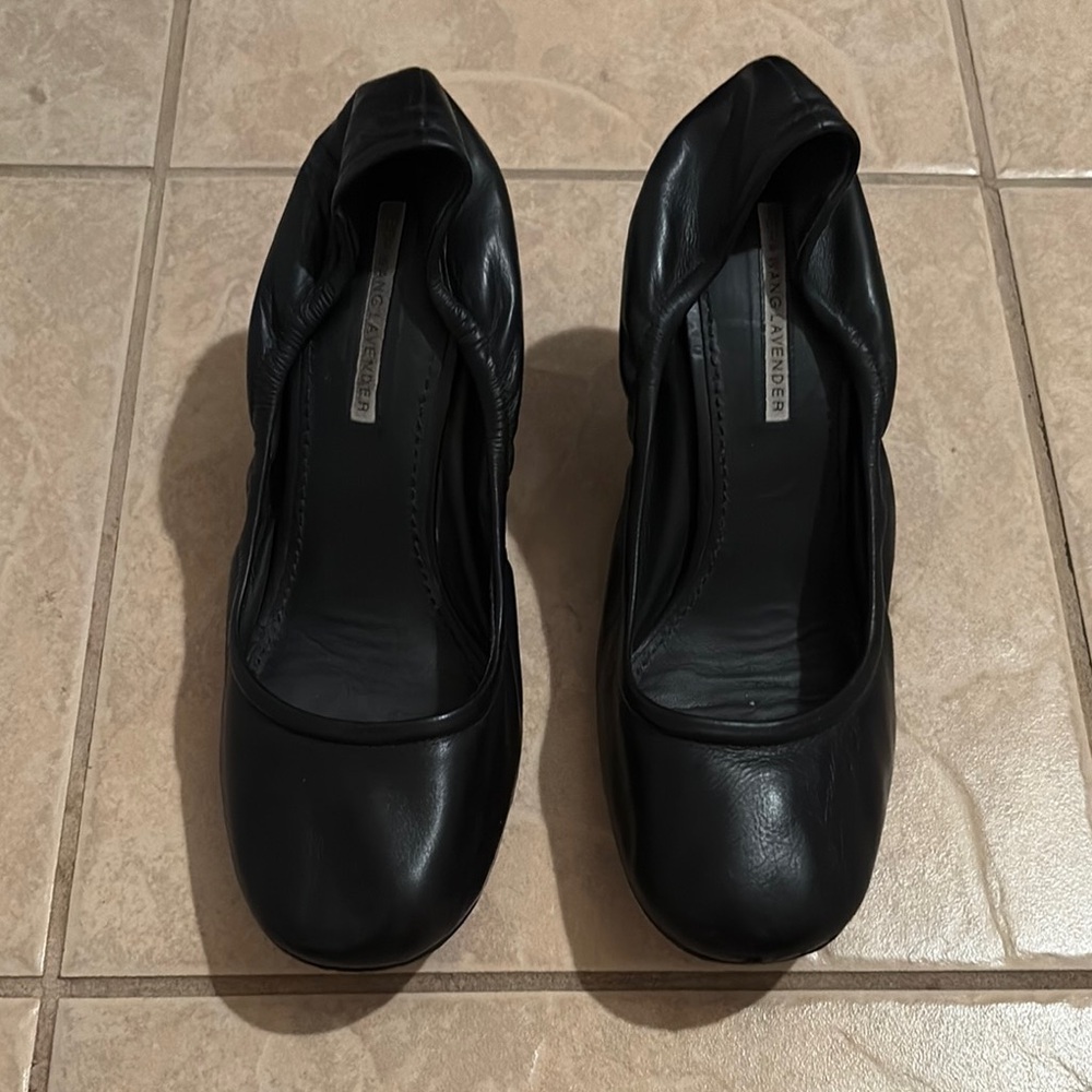 Vera Wang Black Heels Classic Formal Shoes